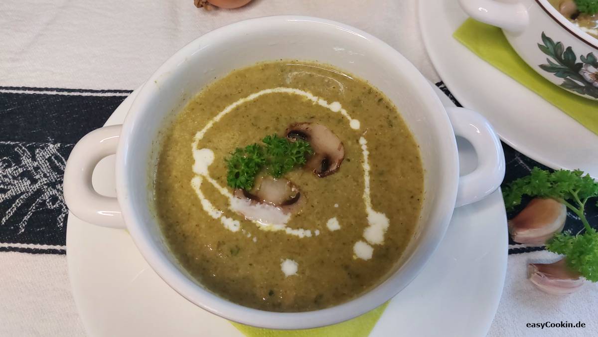Champignoncremesuppe.jpg