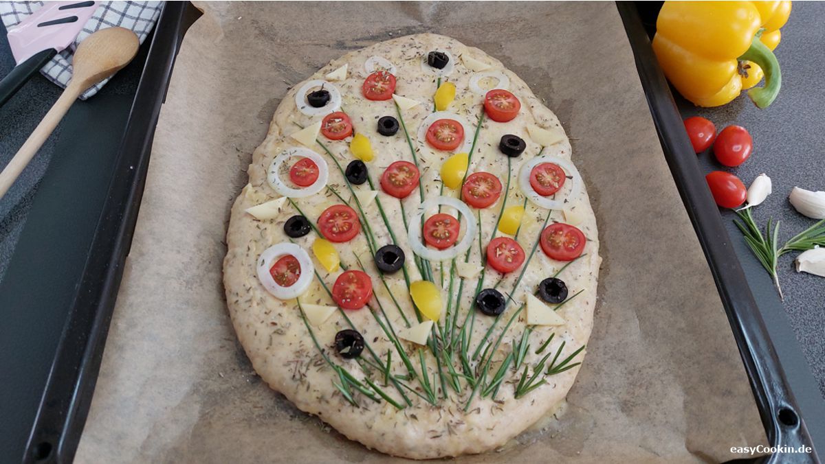 Focaccia_Blumenwiese.jpg