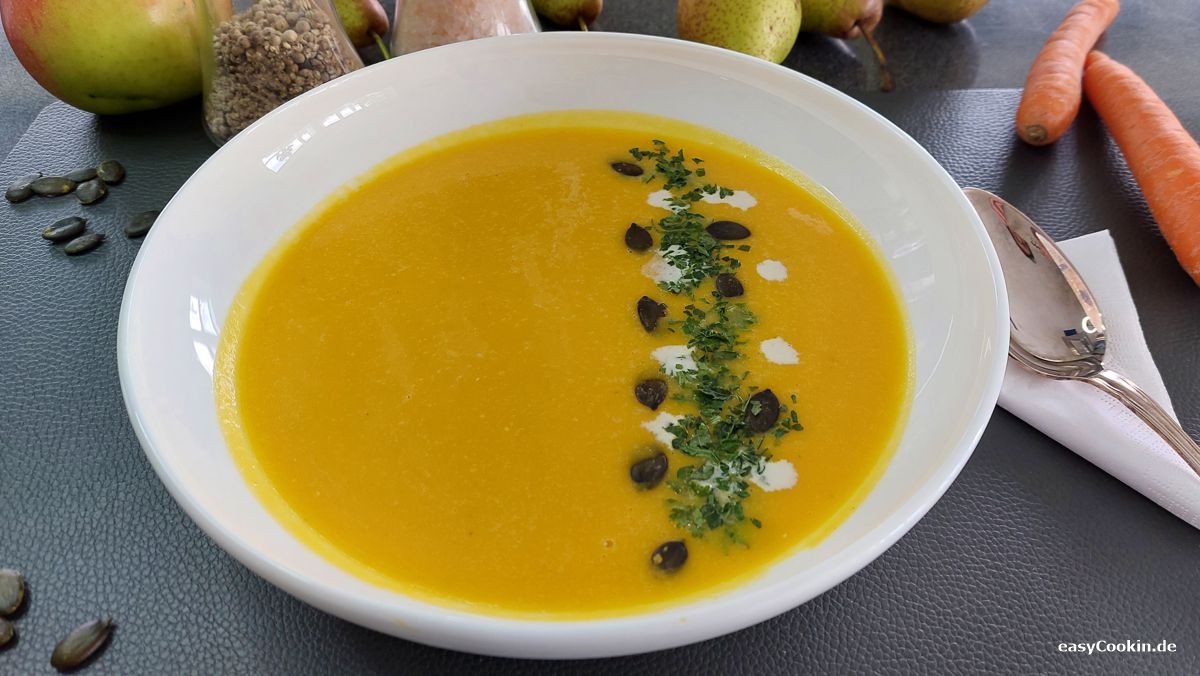 Kuerbiscreme_Suppe.jpg