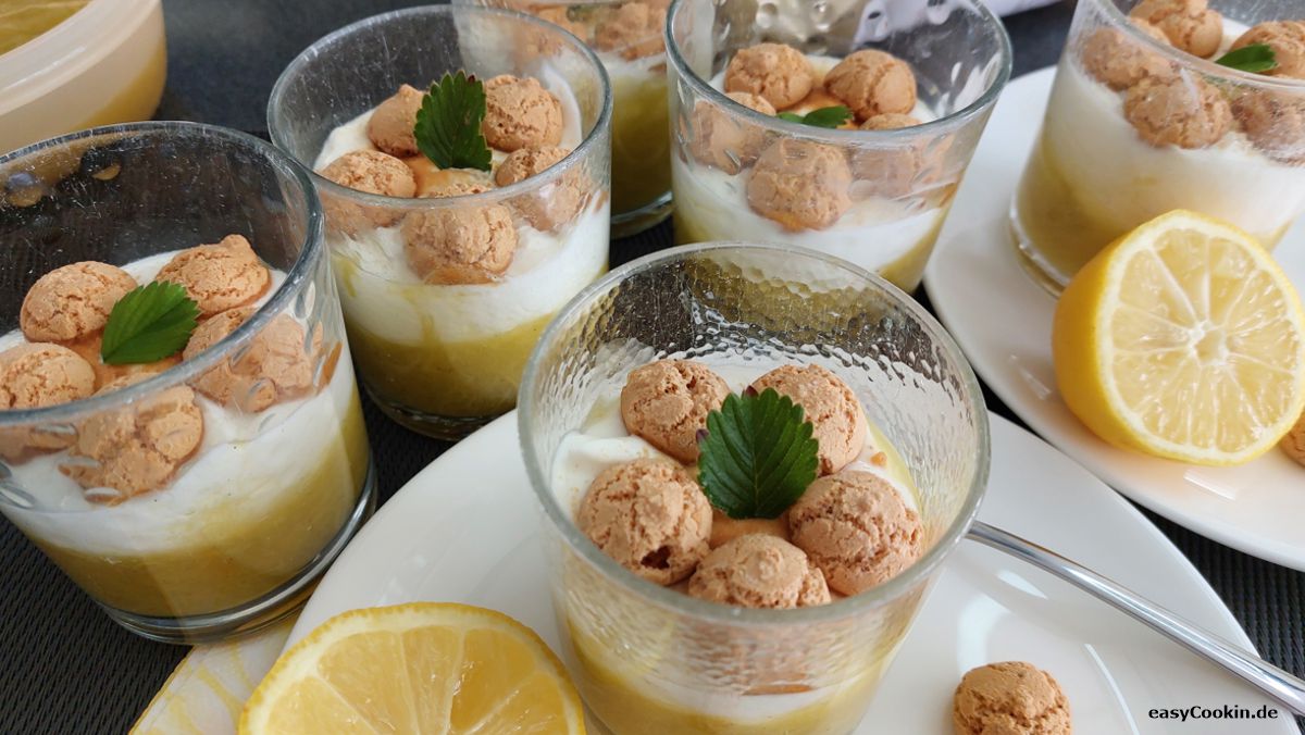 Rhabarber_Schichtdessert.jpg