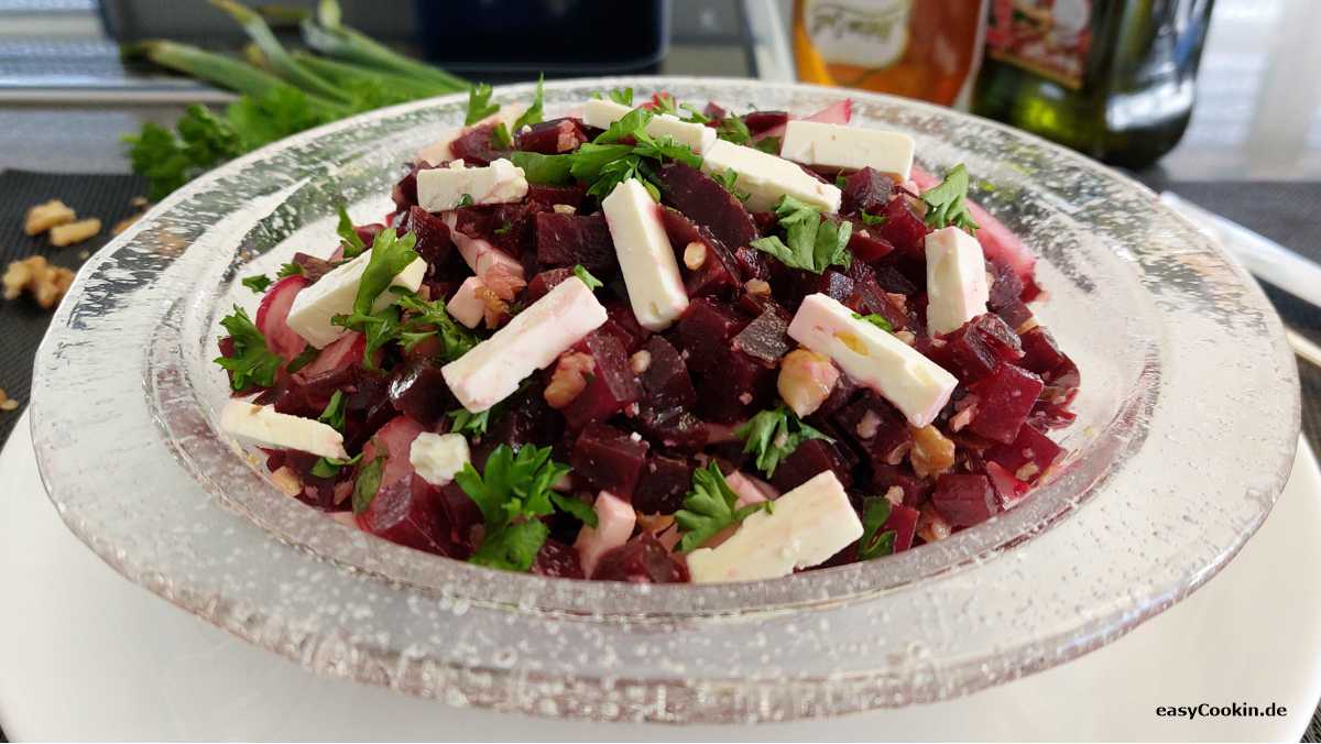 Rote_Bete_Walnuss_Feta.jpg