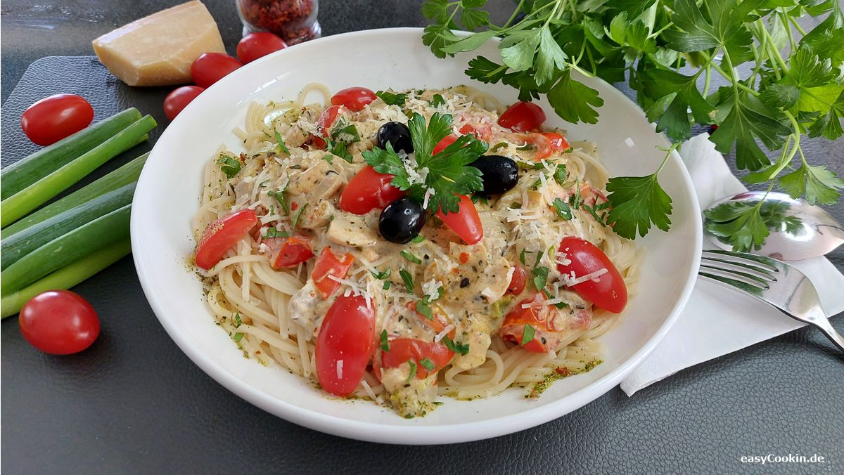 Spaghetti_mit_Kaesesosse.jpg