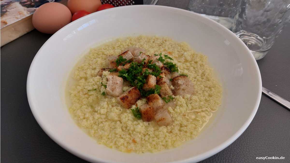 Stracciatella_Suppe.jpg