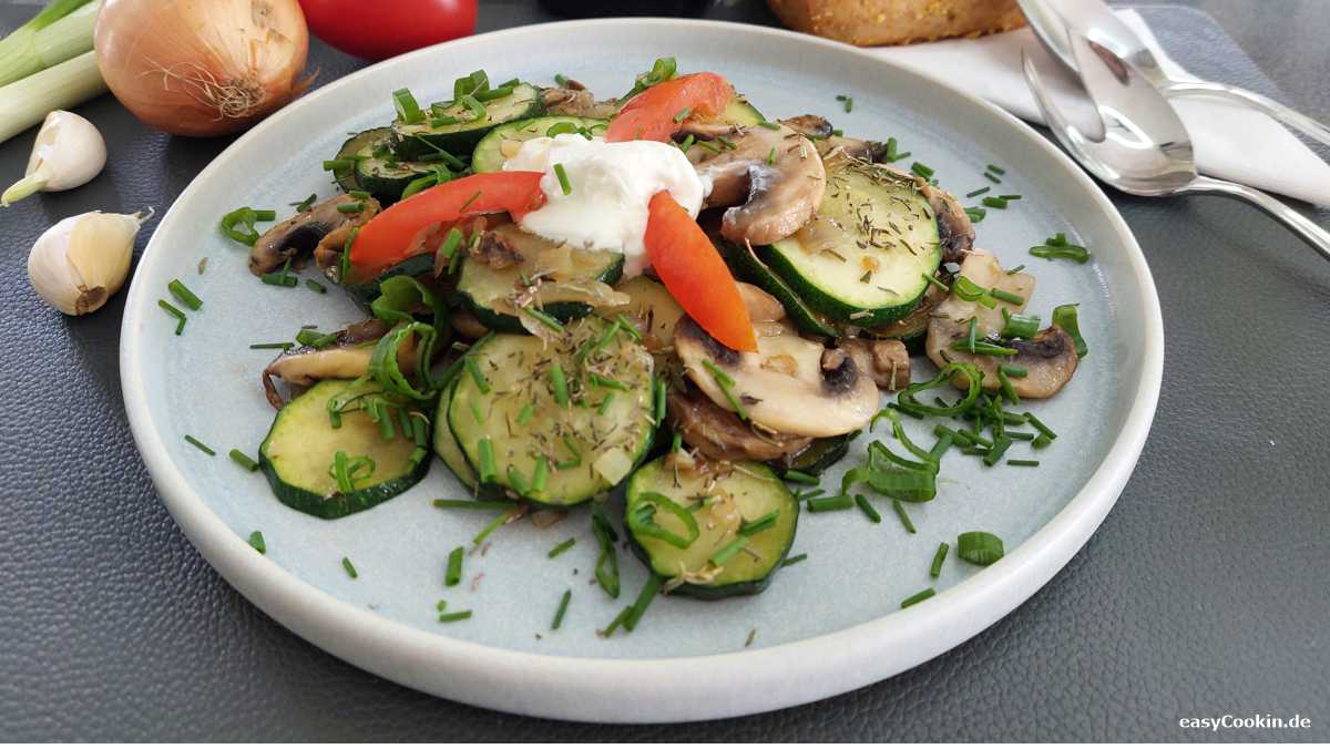 Zucchini_Champignon_Pfanne.jpg